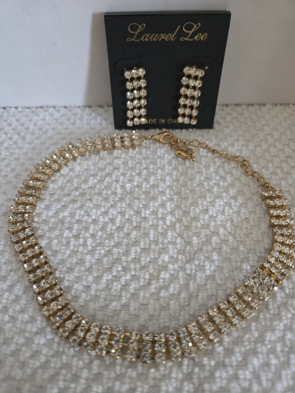 Costume Jewelry Crystal Choker Necklace with Matching Earrings